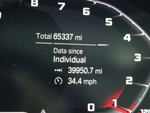 Used 2020 BMW X6 M Competition w/ Executive Package image 17