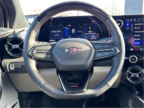 Used 2025 Chevrolet Blazer EV SS image 14