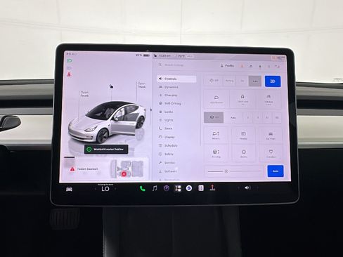 Used 2023 Tesla Model 3 Standard Range RWD image 21
