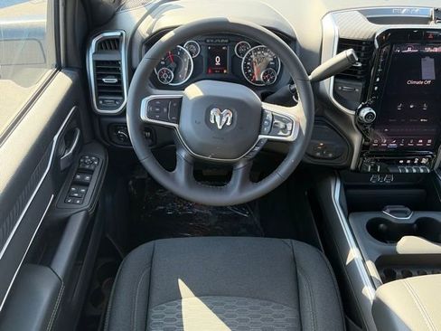 New 2026 RAM 3500 Big Horn AWD/4WD image 35
