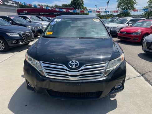 Used 2011 Toyota Venza AWD image 9