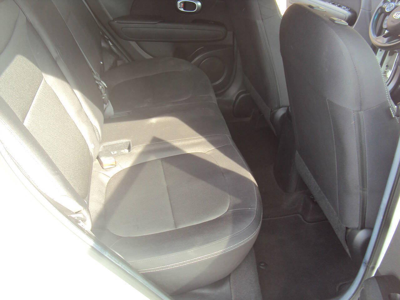 Used 2015 Kia Soul FWD image 13