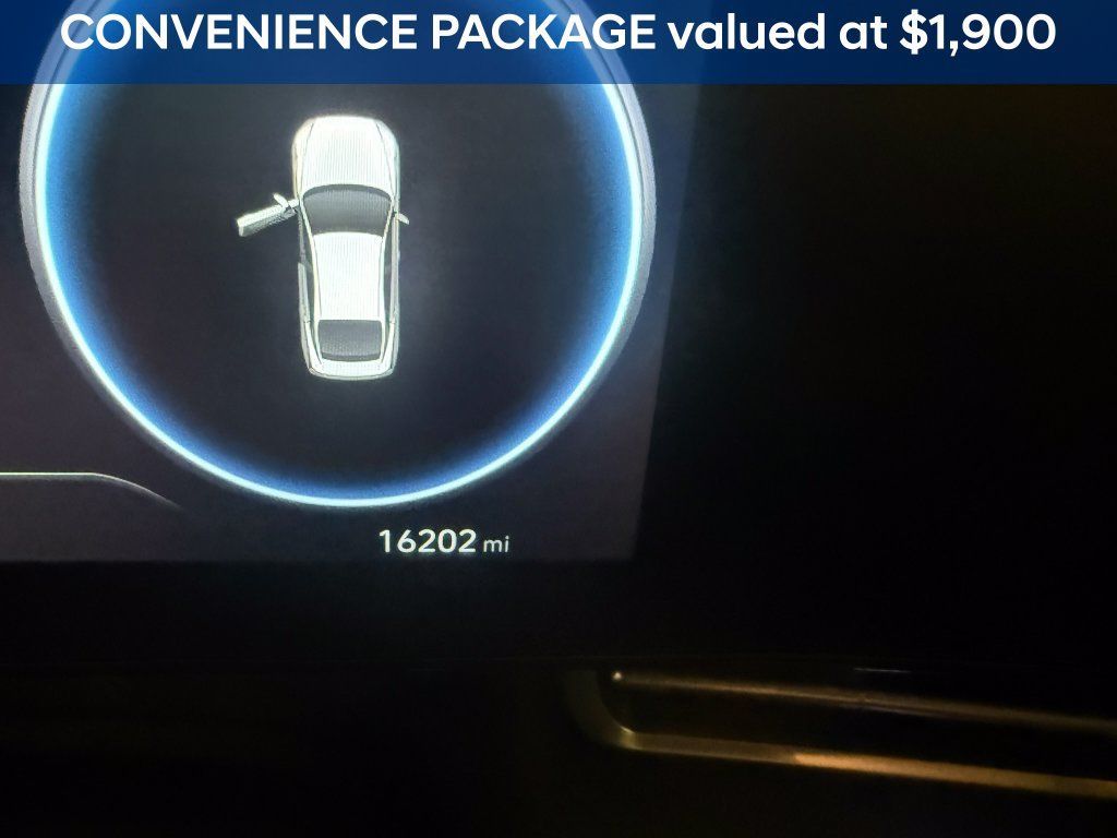 Certified 2023 Hyundai Elantra SEL w/ Convenience Package FWD image 3