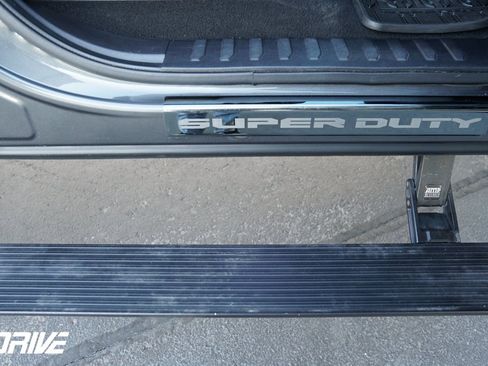 Used 2020 Ford F350 Lariat image 45