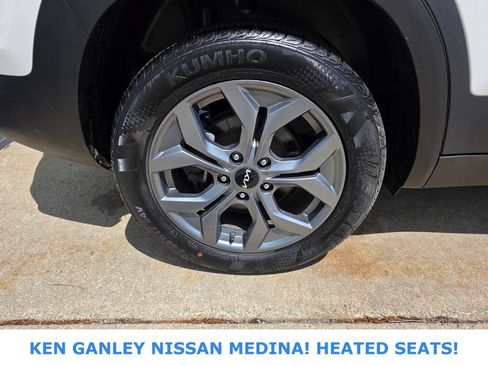 Used 2024 Kia Seltos S AWD/4WD image 21