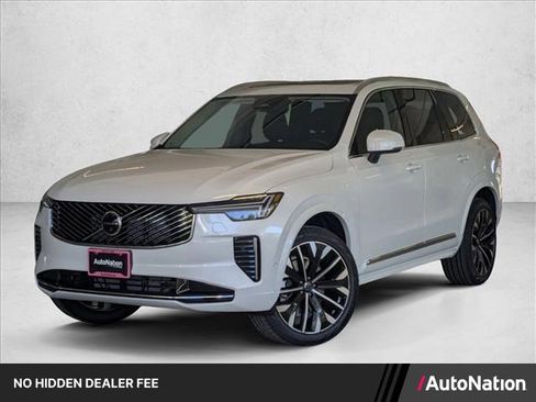 Used 2026 Volvo XC90 B5 Plus w/ Protection Package AWD/4WD image 1
