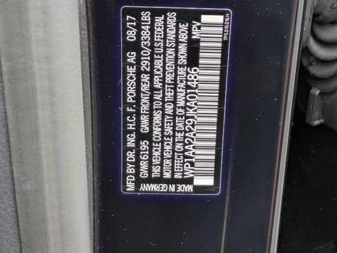 Used 2018 Porsche Cayenne AWD/4WD image 15