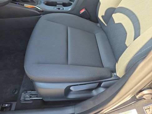 Used 2023 Toyota Corolla LE image 20