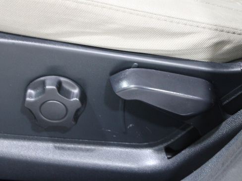 Used 2020 Ford EcoSport S FWD image 5