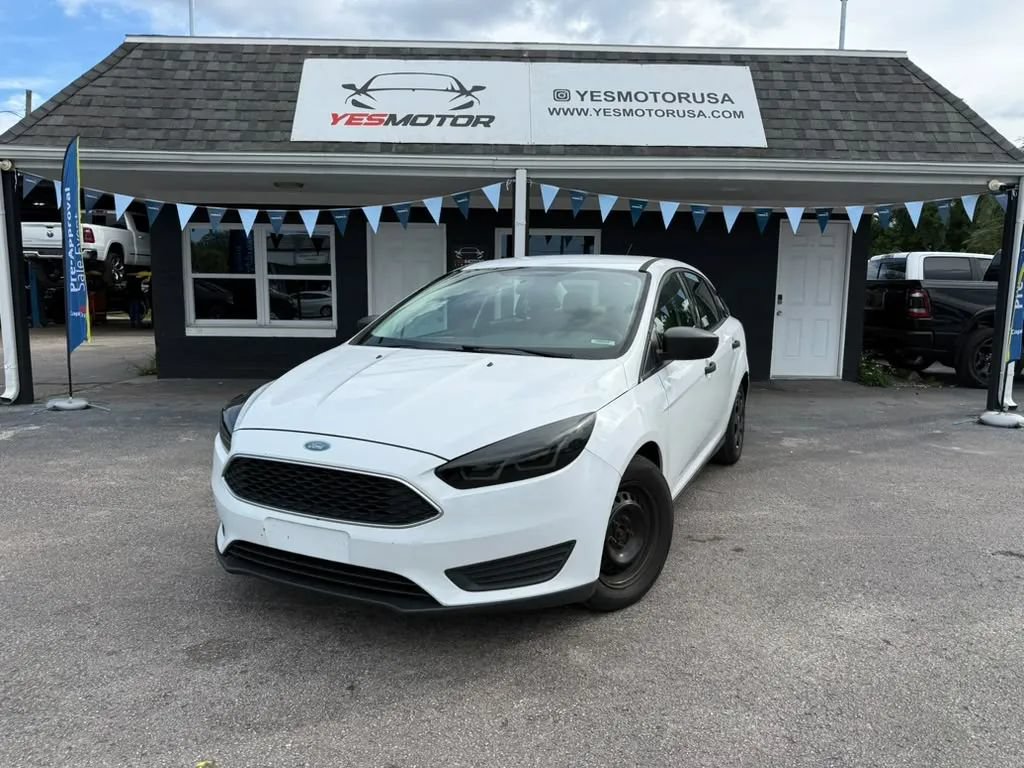 Used 2017 Ford Focus S FWD image 1