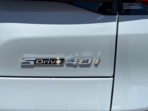 New 2026 BMW X5 sDrive40i w/ M Sport Package RWD image 10