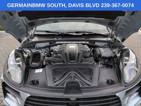 Used 2021 Porsche Macan S AWD/4WD image 14