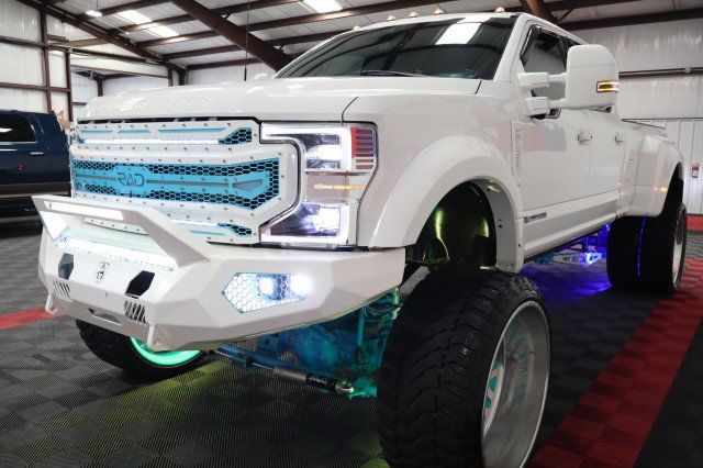 Used 2022 Ford F450 Platinum w/ FX4 Off-Road Package AWD/4WD image 21