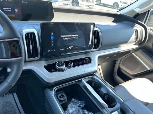 New 2026 Ford Expedition Max Active RWD image 17