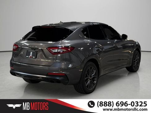 Used 2020 Maserati Levante S GranSport AWD/4WD image 4