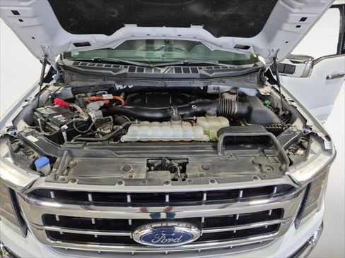 Certified 2022 Ford F150 Lariat w/ Equipment Group 502A High image 20