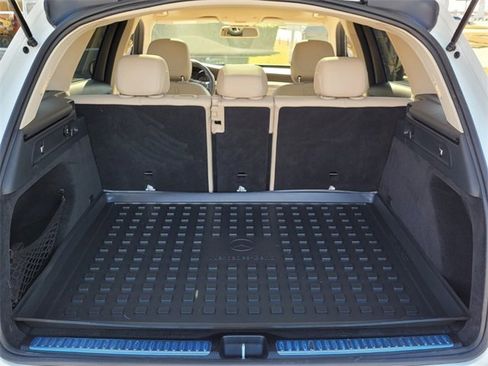 Used 2018 Mercedes-Benz GLC 300 image 12