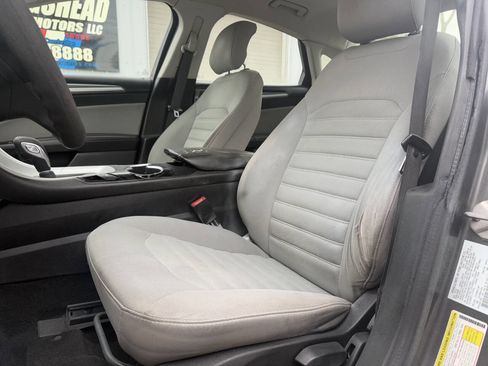 Used 2015 Ford Fusion S image 15