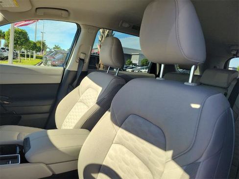 Certified 2025 Nissan Pathfinder SV image 20