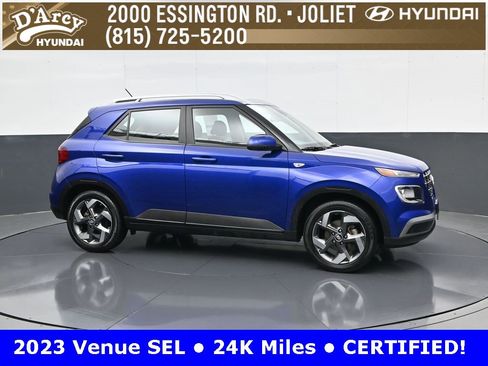 Certified 2023 Hyundai Venue SEL image 3