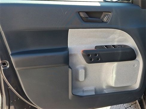 Used 2022 Ford Maverick XLT w/ Equipment Group 300A Standard image 12