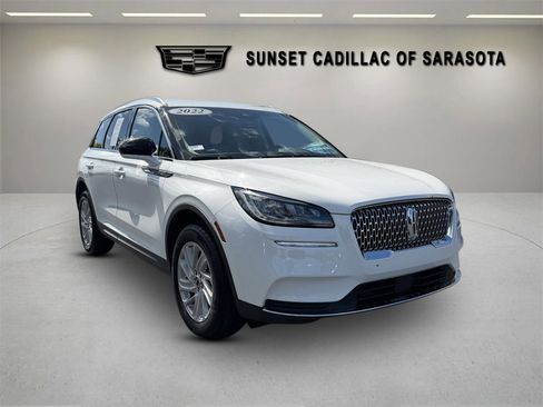 Used 2022 Lincoln Corsair FWD image 1
