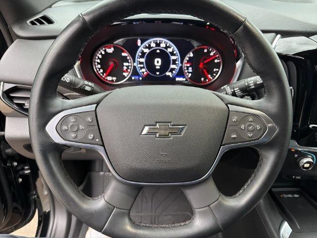 Used 2023 Chevrolet Traverse Premier w/ Redline Edition AWD/4WD image 23