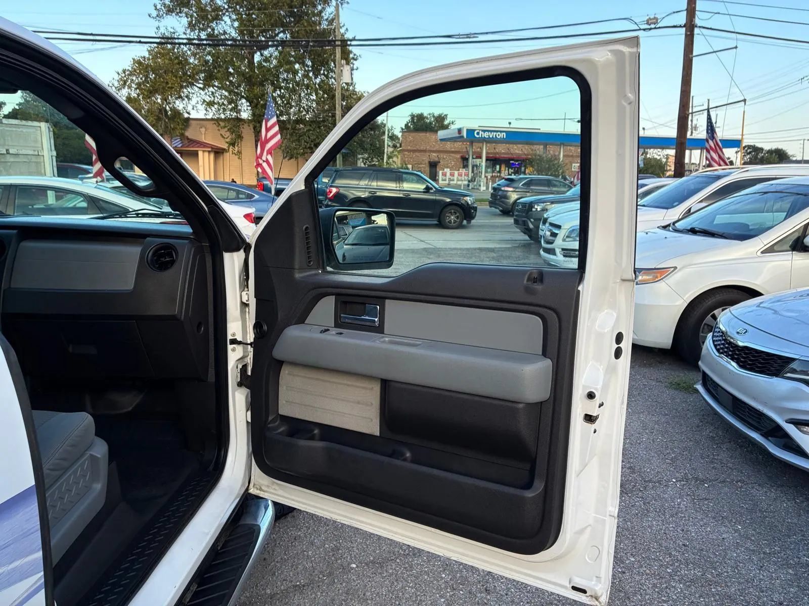 Used 2012 Ford F150 STX w/ STX Decor Pkg RWD image 9