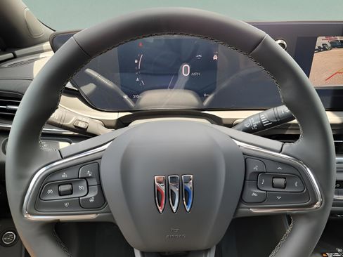 New 2025 Buick Envista Preferred w/ Convenience I Package image 37