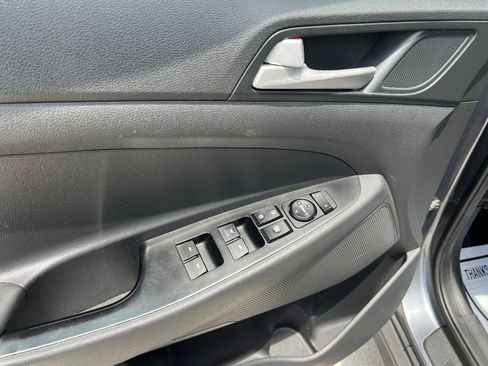 Used 2019 Hyundai Tucson SE FWD image 24