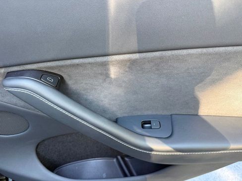 Used 2024 Tesla Model Y Long Range image 28