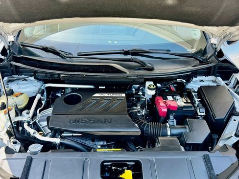 Used 2022 Nissan Rogue SV FWD image 27