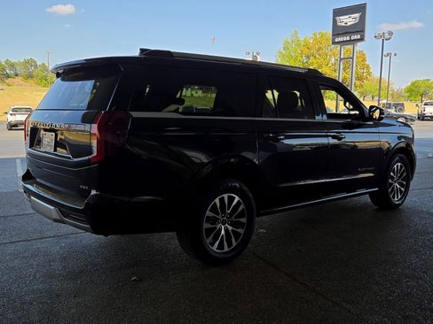 Used 2025 Ford Expedition Max Platinum AWD/4WD image 5