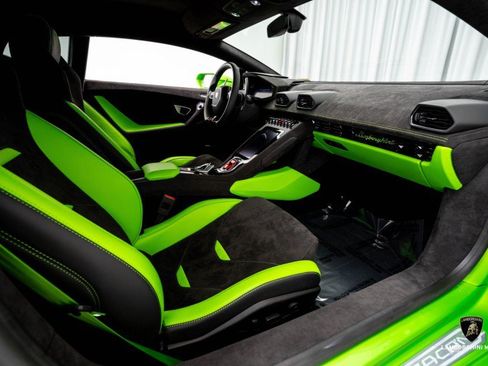 Used 2023 Lamborghini Huracan Tecnica image 44
