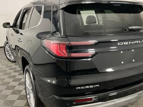 Used 2025 GMC Acadia Denali w/ Super Cruise Package FWD image 35