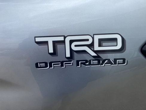 Used 2025 Toyota Tacoma TRD Off-Road AWD/4WD image 14