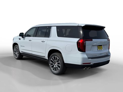 New 2026 GMC Yukon XL Denali w/ Denali Reserve Package image 3
