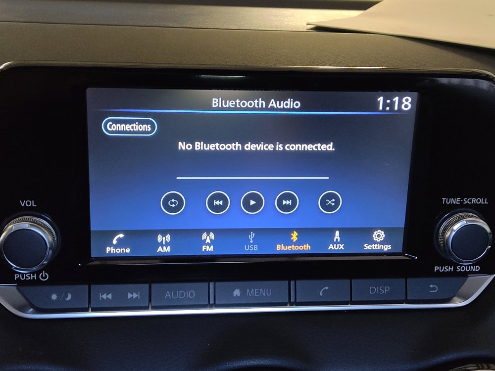 Used 2024 Nissan Sentra S FWD image 25