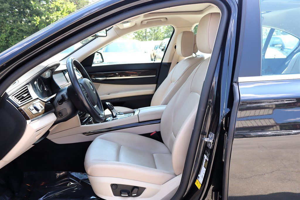 Used 2012 BMW 740Li RWD image 14