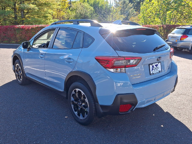 Used 2022 Subaru Crosstrek 2.0i Premium w/ Popular Package #3 AWD/4WD image 4