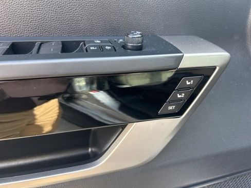 Used 2023 Toyota Sequoia Limited image 16