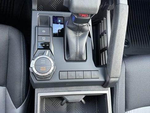 New 2025 Toyota Tacoma TRD Sport image 27