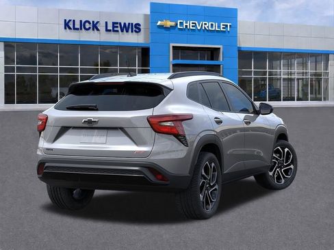 New 2026 Chevrolet Trax RS w/ Driver Confidence Package FWD image 4