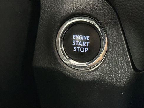 Certified 2025 Toyota RAV4 XLE AWD/4WD image 21