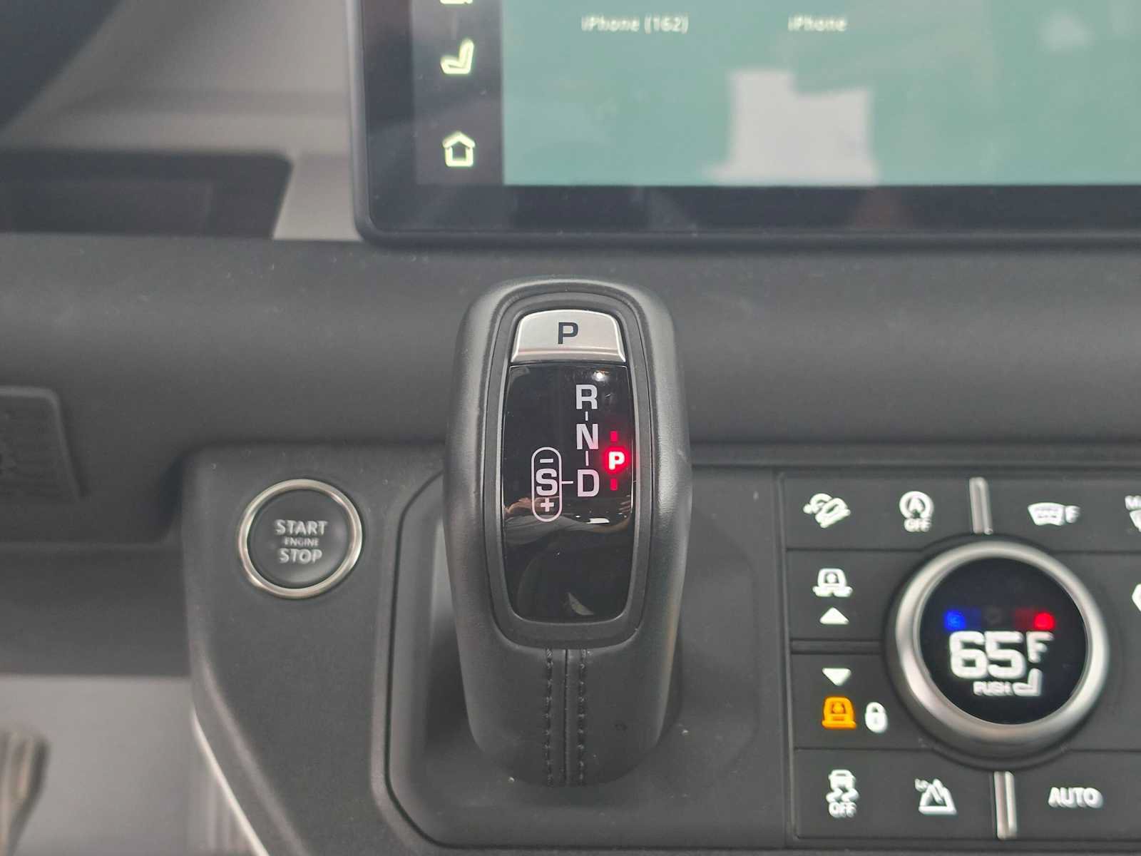 Used 2024 Land Rover Defender 110 S AWD/4WD image 32