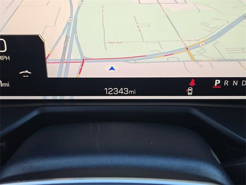 Certified 2025 GMC Acadia Elevation image 32