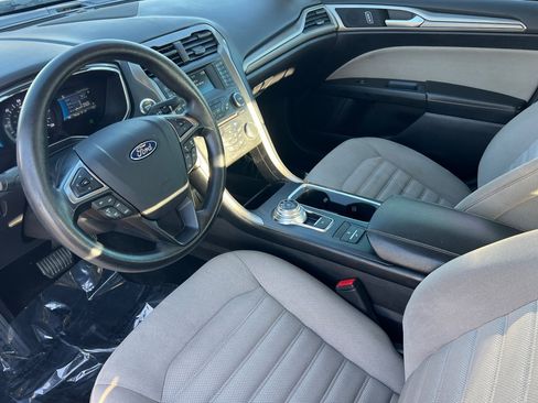 Used 2017 Ford Fusion S image 7