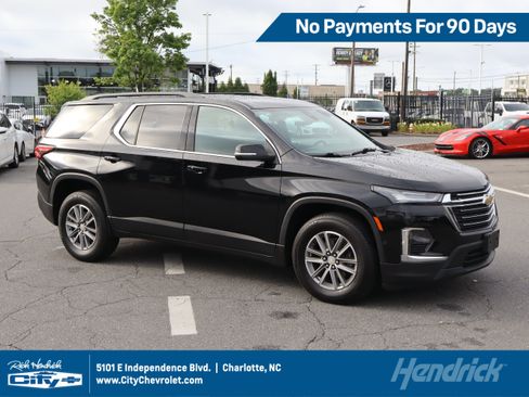 Used 2023 Chevrolet Traverse LT w/ LPO, Cargo Package AWD/4WD image 1