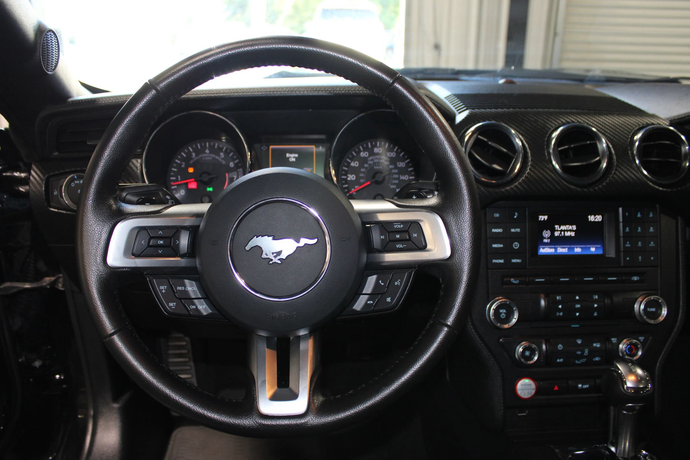 Used 2016 Ford Mustang Coupe RWD image 12