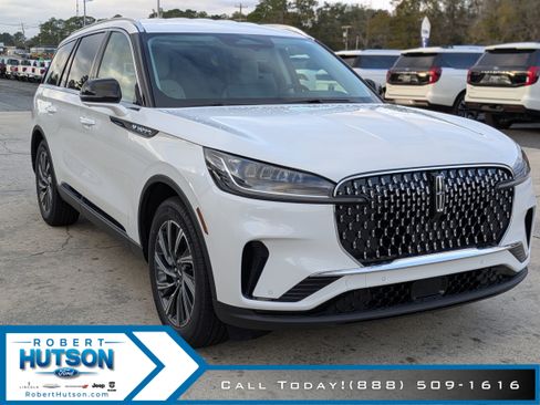 New 2026 Lincoln Aviator 2WD image 4